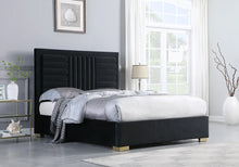 Load image into Gallery viewer, Anita Bed (4 Colors)
