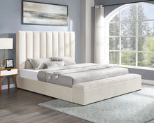 Load image into Gallery viewer, Valencia Platform Bed Frame
